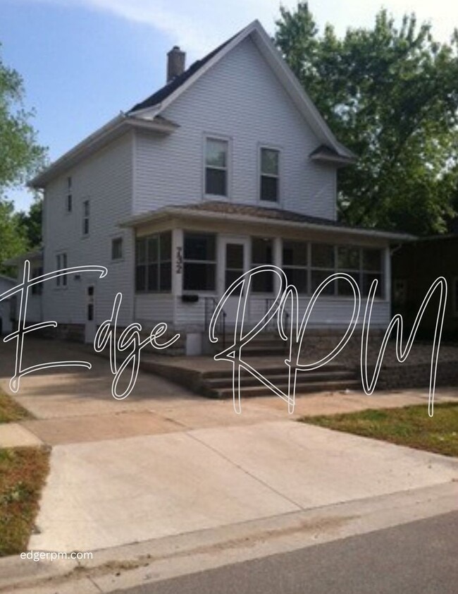 property at 732 Dawson St