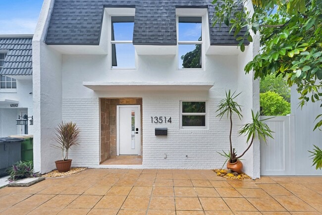 property at 13514 NE 23rd Pl