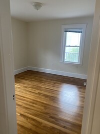 7 Willoughby St, Unit 2 in Boston, MA - Building Photo - Building Photo