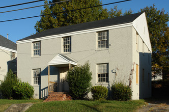 306 Northwood Cir in Durham, NC - Building Photo - Building Photo