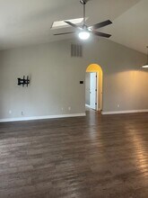 3505 Sunglow Dr in Redding, CA - Building Photo - Building Photo