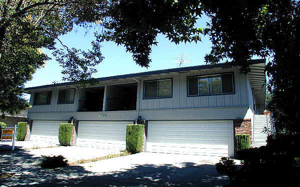 1559 Alta Glen Dr in San Jose, CA - Building Photo - Building Photo