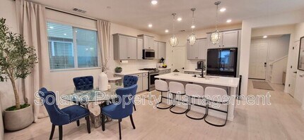 2397 Sheldon Dr in Fairfield, CA - Building Photo - Building Photo