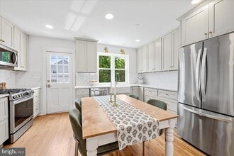 167 Wesmond Dr in Alexandria, VA - Building Photo - Building Photo