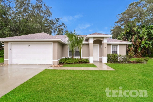 property at 1090 3rd Ave