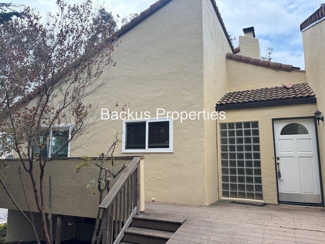 26152 Carmel Knolls Dr in Carmel, CA - Building Photo - Building Photo