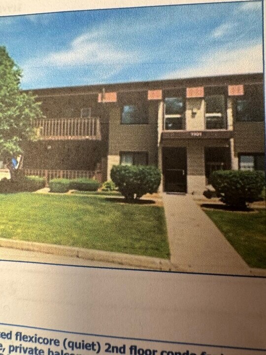 1101 E Division St in Lockport, IL - Building Photo