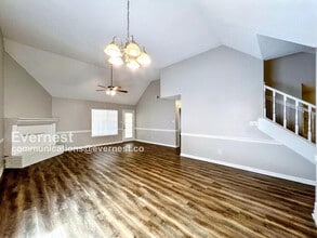 285 Gaslight Cove in Hernando, MS - Foto de edificio - Building Photo