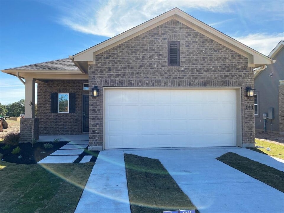 141 Monterey Oak Trl in Georgetown, TX - Building Photo