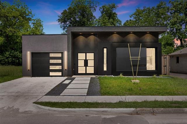 property at 2535 Exline St