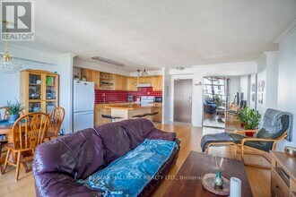 135-1135 Marlee Ave in Toronto, ON - Building Photo - Building Photo