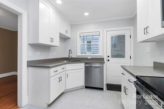 2009 Truman Rd in Charlotte, NC - Building Photo - Building Photo