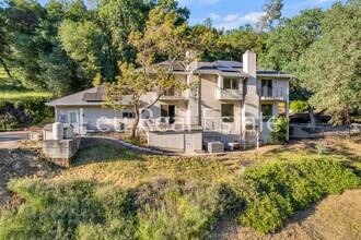 6811 Beaver Pond Rd in El Dorado Hills, CA - Building Photo - Building Photo
