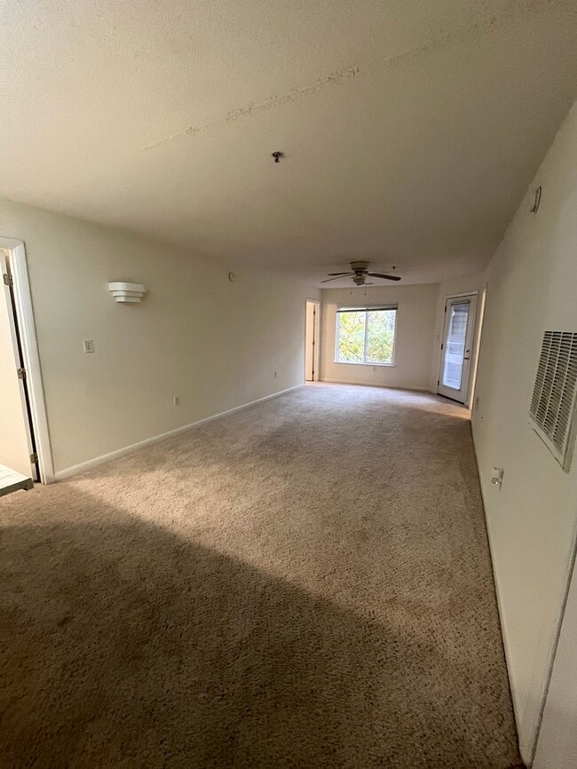 1420 Collegiate Cir in Raleigh, NC - Building Photo - Building Photo