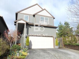 3995 NW 148th Pl in Portland, OR - Building Photo