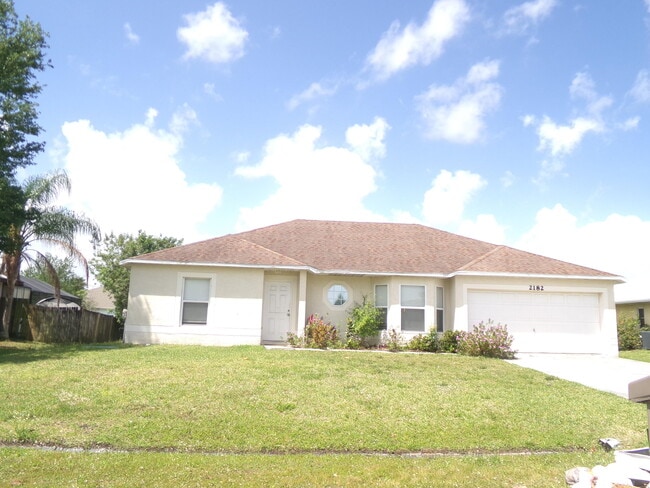 property at 2182 SE Stonecrop St