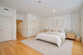 55 Temple Pl, Unit 5 in Boston, MA - Foto de edificio - Building Photo