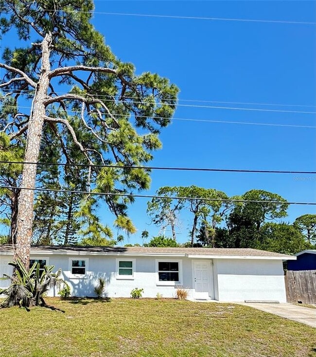 property at 2025 Cass St