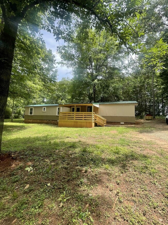 property at 582 Twin Ponds Rd