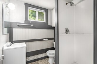 1110 S Main St in Moscow, ID - Building Photo - Building Photo