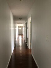 1012 Pierce St-Unit -Unit A in Lynchburg, VA - Foto de edificio - Building Photo