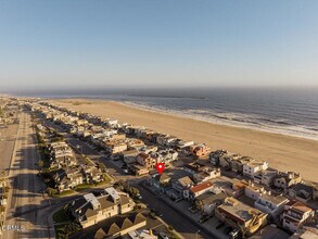 3705 Sunset Ln in Oxnard, CA - Building Photo - Building Photo