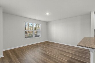 640 Rd in Red Hill, SC - Foto de edificio - Building Photo