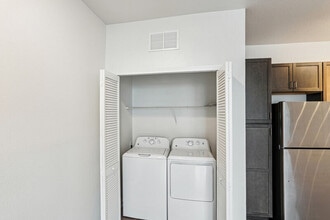 Ekos Magnolia Oaks in Tallahassee, FL - Foto de edificio - Building Photo