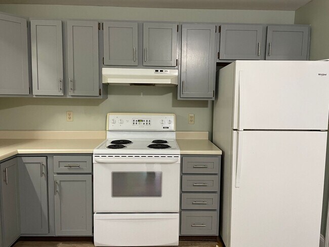 property at 5 Mar-Val Terrace