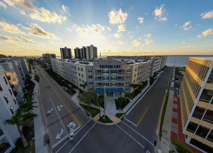 Triton Cay - Fort Myers in Ft. Myers, FL - Building Photo - Building Photo