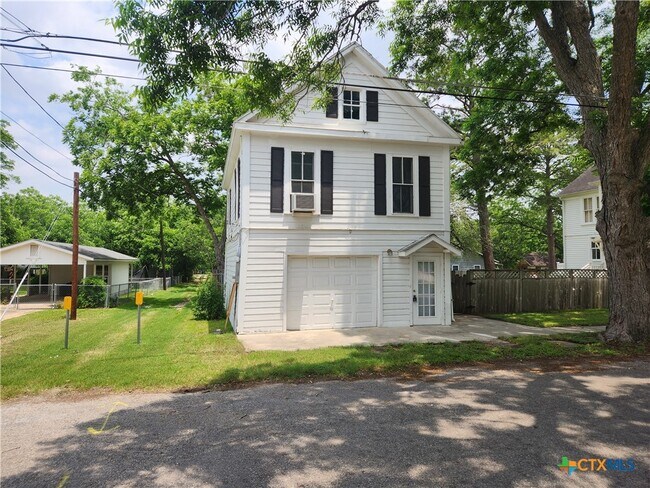 property at 102 Duke St