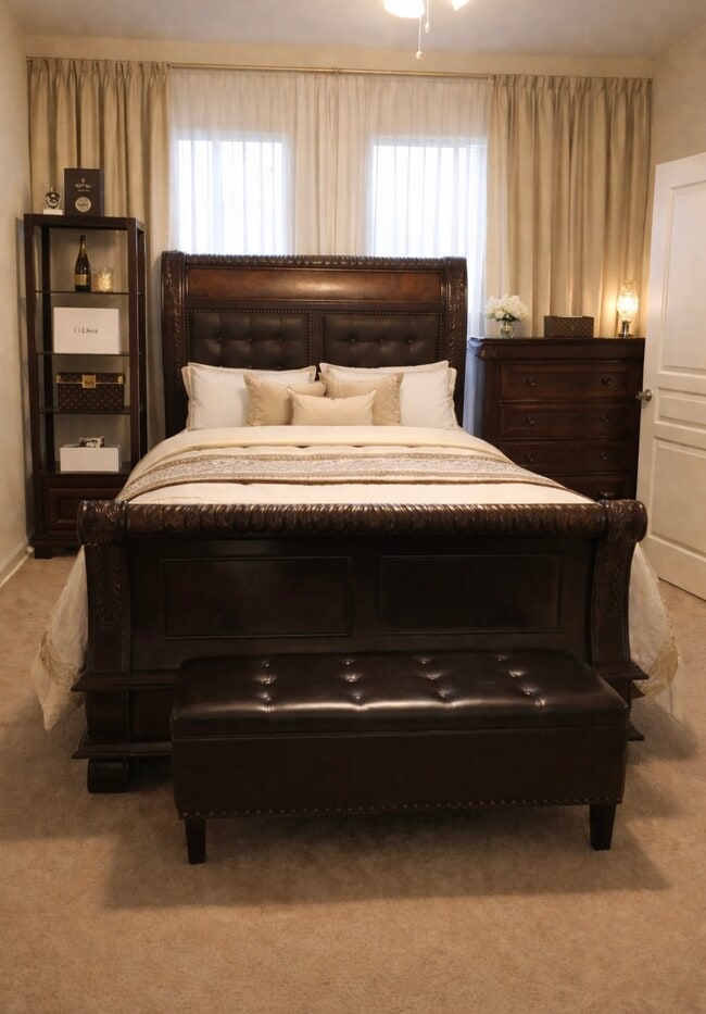 8290 Gate Pkwy W, Unit 316, Unit 316