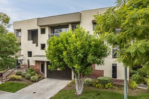 1127 Winchester Ave in Glendale, CA - Building Photo