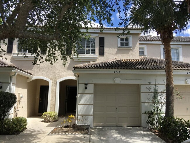 property at 4715 Palmbrooke Cir