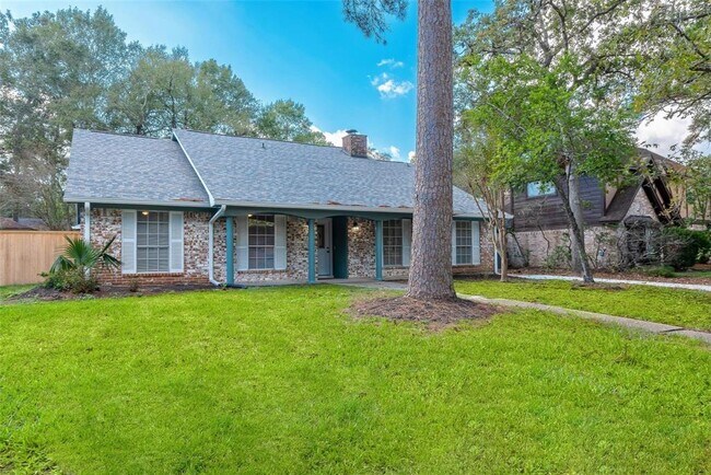 1942 Round Spring Dr in Humble, TX - Building Photo - Building Photo