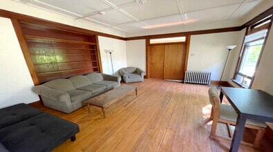 512 Stewart Ave, Unit 1 in Ithaca, NY - Building Photo - Building Photo