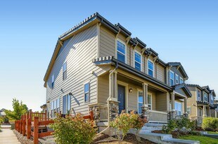 10071 Nadine Ln in Parker, CO - Building Photo