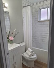 Hillside Apartments in Sault Ste Marie, ON - Foto de edificio - Building Photo