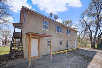 9021 White Settlement Rd in White Settlement, TX - Building Photo - Building Photo