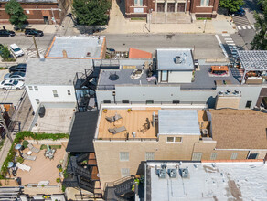 1508 W Superior St in Chicago, IL - Building Photo - Interior Photo