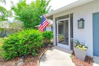 4005 Brush Ln in Naples, FL - Building Photo - Building Photo