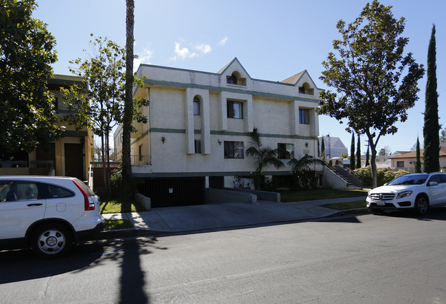 1134 Stanley Ave in Glendale, CA - Foto de edificio - Building Photo