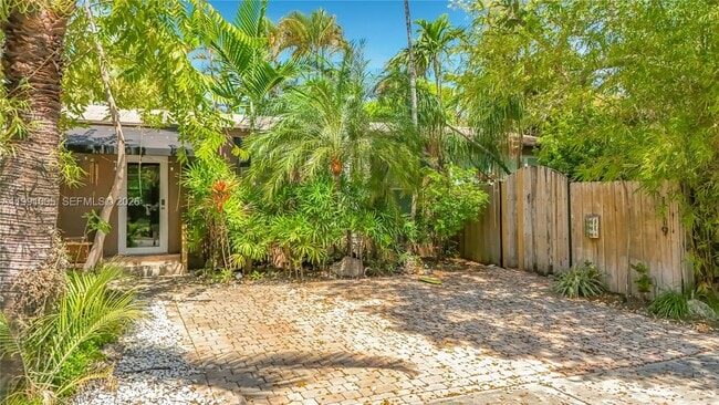 1419 NE 4th Ct in Fort Lauderdale, FL - Building Photo - Building Photo