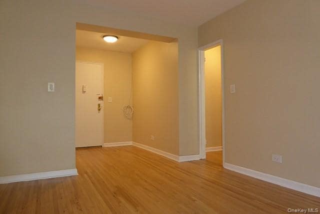 100-25 Queens Blvd in Queens, NY - Building Photo - Building Photo