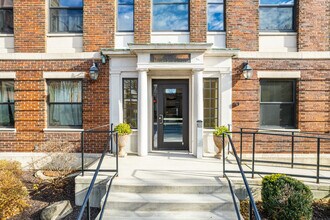 528 N New St in Bethlehem, PA - Foto de edificio - Building Photo