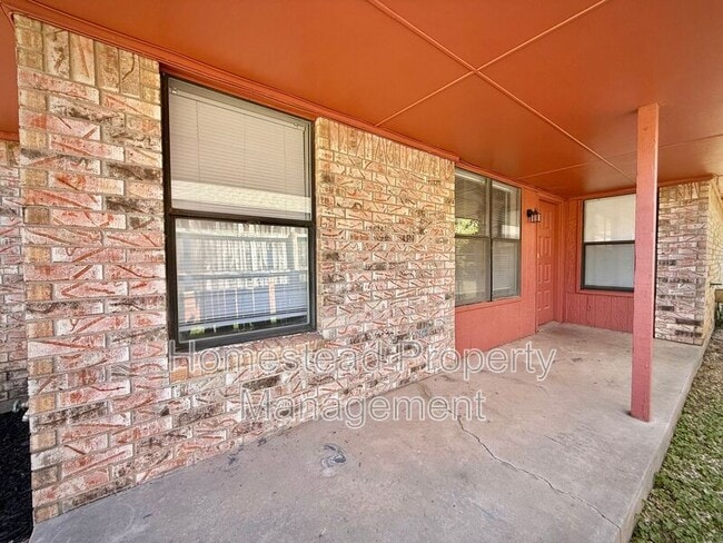 146 Barrett Pl in Edmond, OK - Building Photo - Building Photo