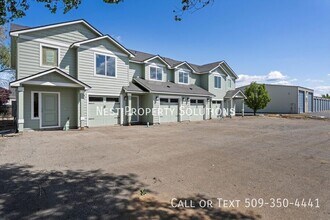 1613 W Lee St in Moses Lake, WA - Building Photo - Building Photo