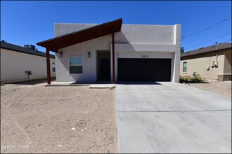 7913 Mitzie Ram Pl in El Paso, TX - Building Photo - Building Photo