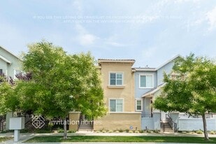 2124 Pleasant Grove Blvd in Roseville, CA - Building Photo