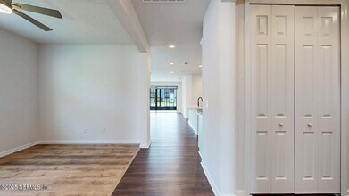 2077 Amberly Dr in Middleburg, FL - Building Photo - Building Photo